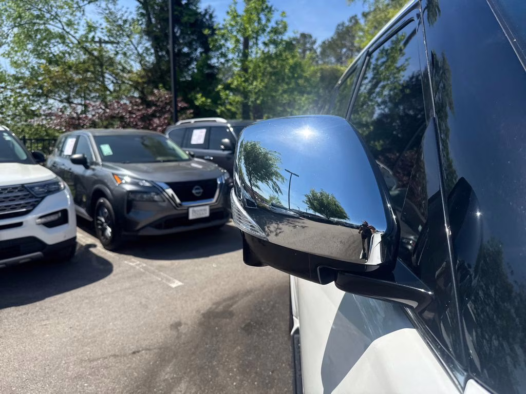 2023 Moonstone White INFINITI QX80 Sensory 4X4 SUV