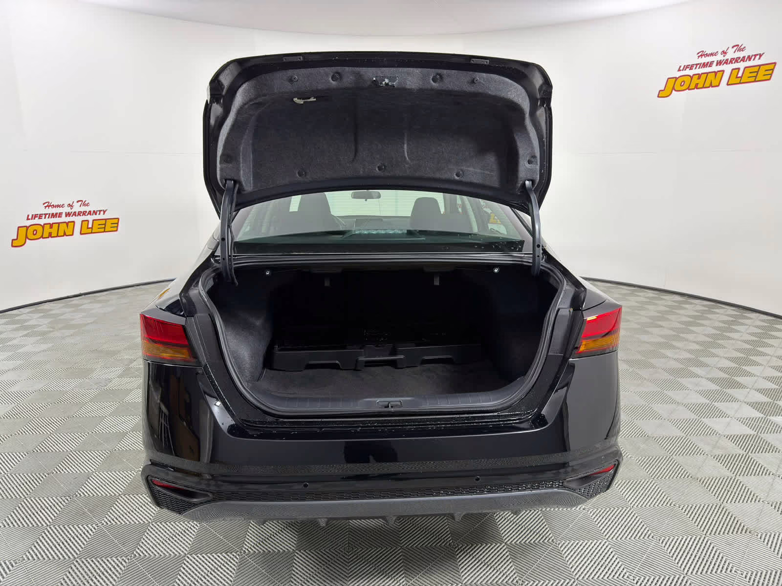 2026 Super Black Nissan Altima SV FWD Sedan