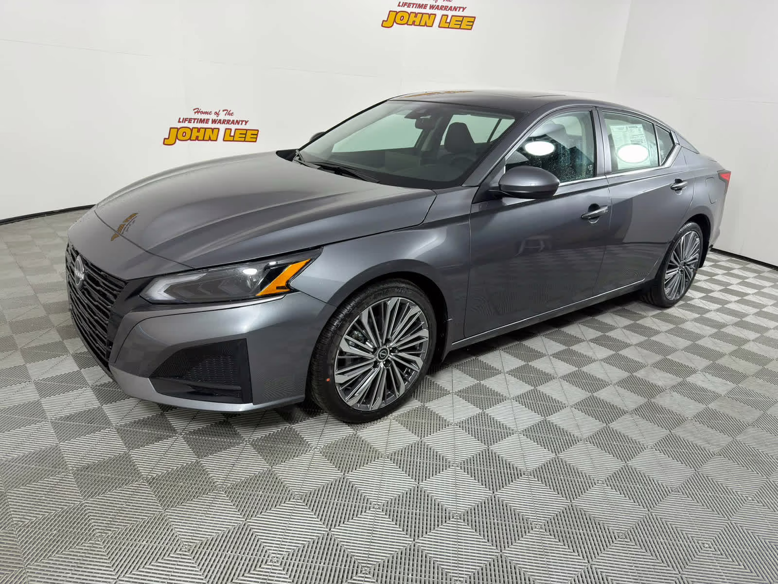 2026 Gun Metallic Nissan Altima SV FWD Sedan
