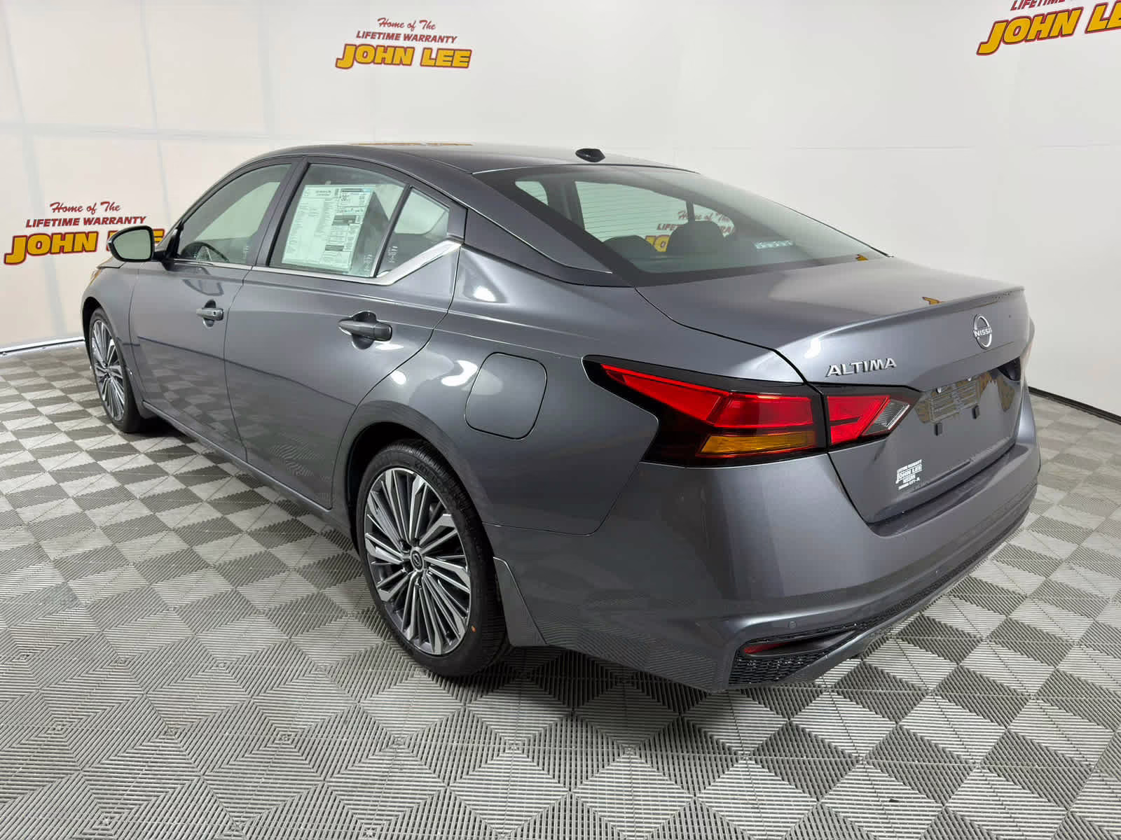 2026 Gun Metallic Nissan Altima SV FWD Sedan