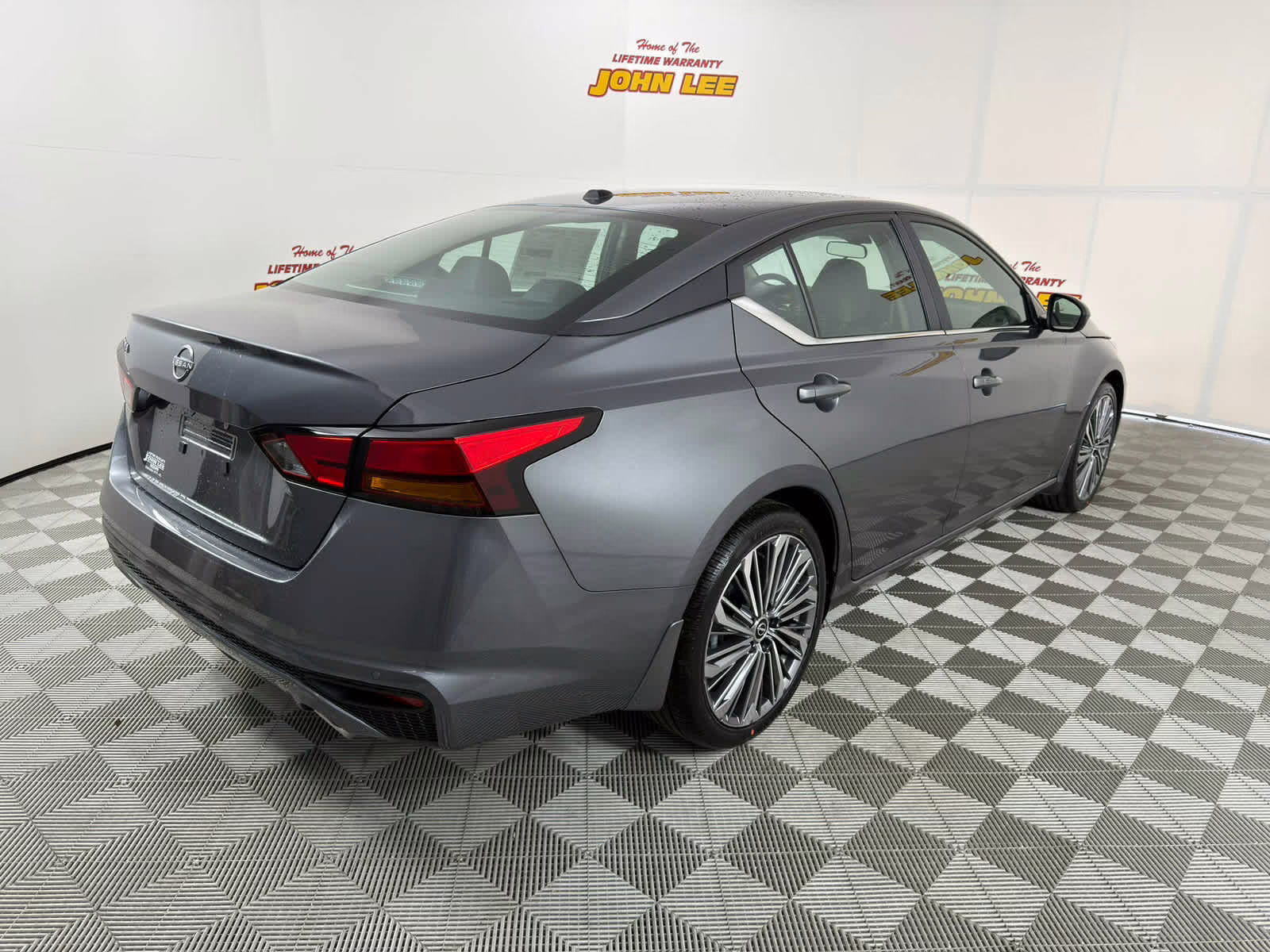 2026 Gun Metallic Nissan Altima SV FWD Sedan