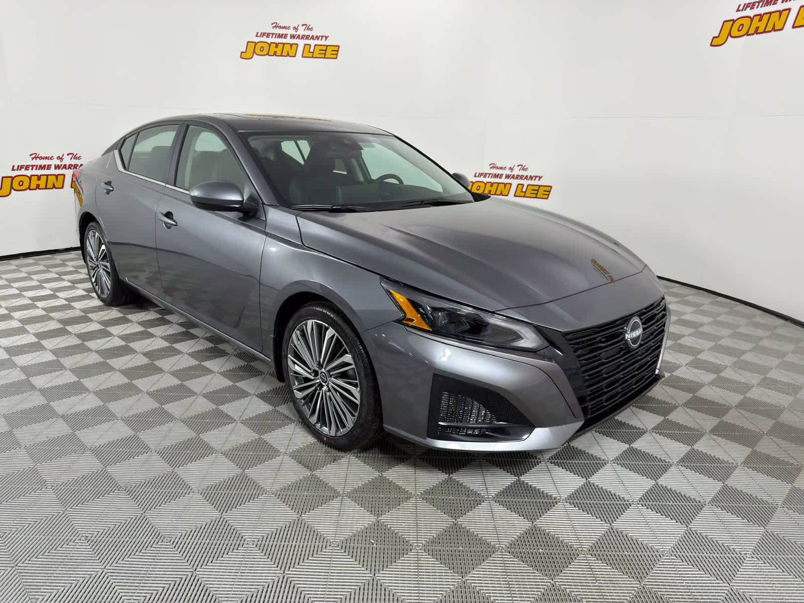 2026 Gun Metallic Nissan Altima SV FWD Sedan