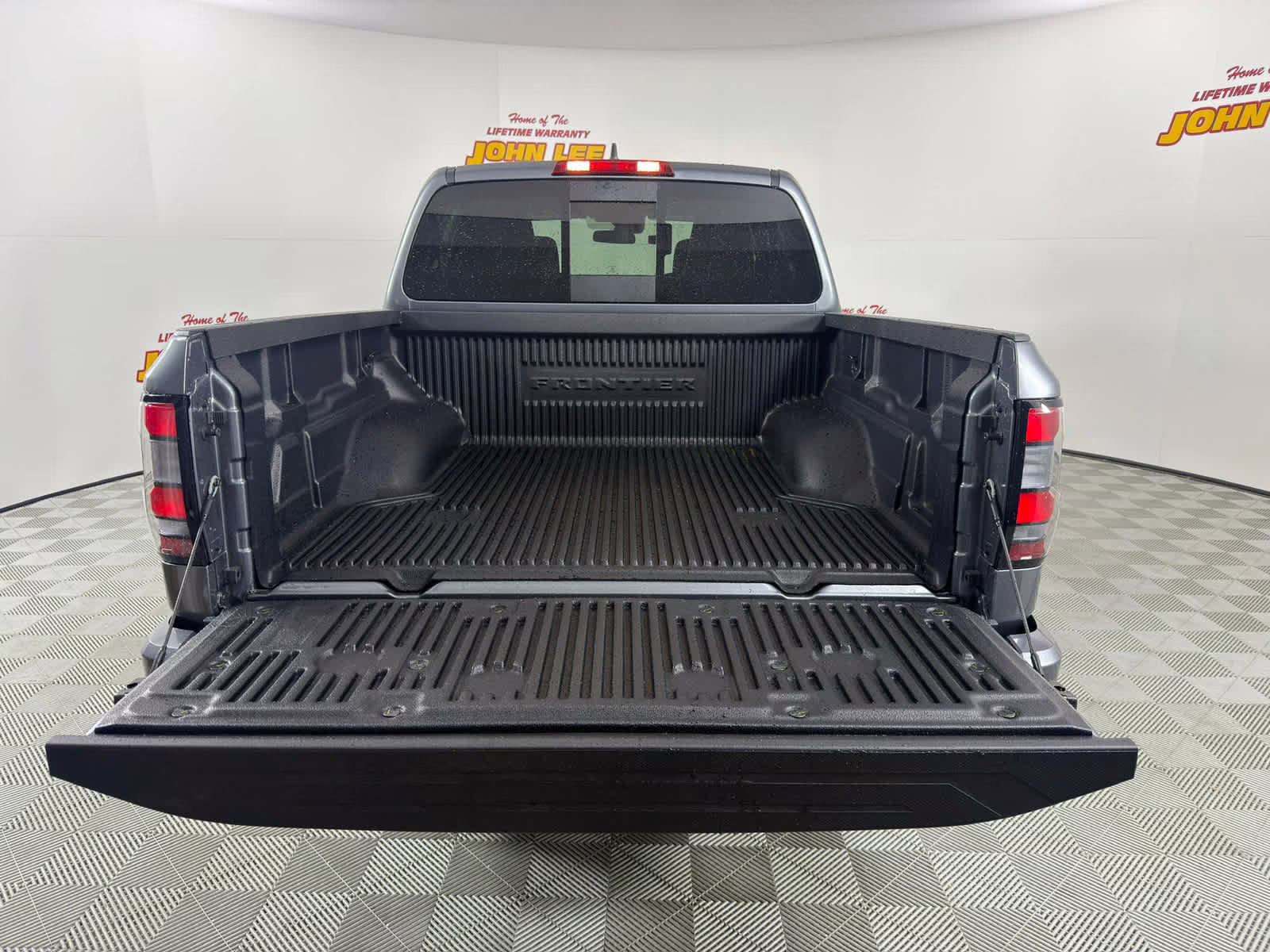 2026 Gun Metallic Nissan Frontier PRO-4X 4X4 Truck