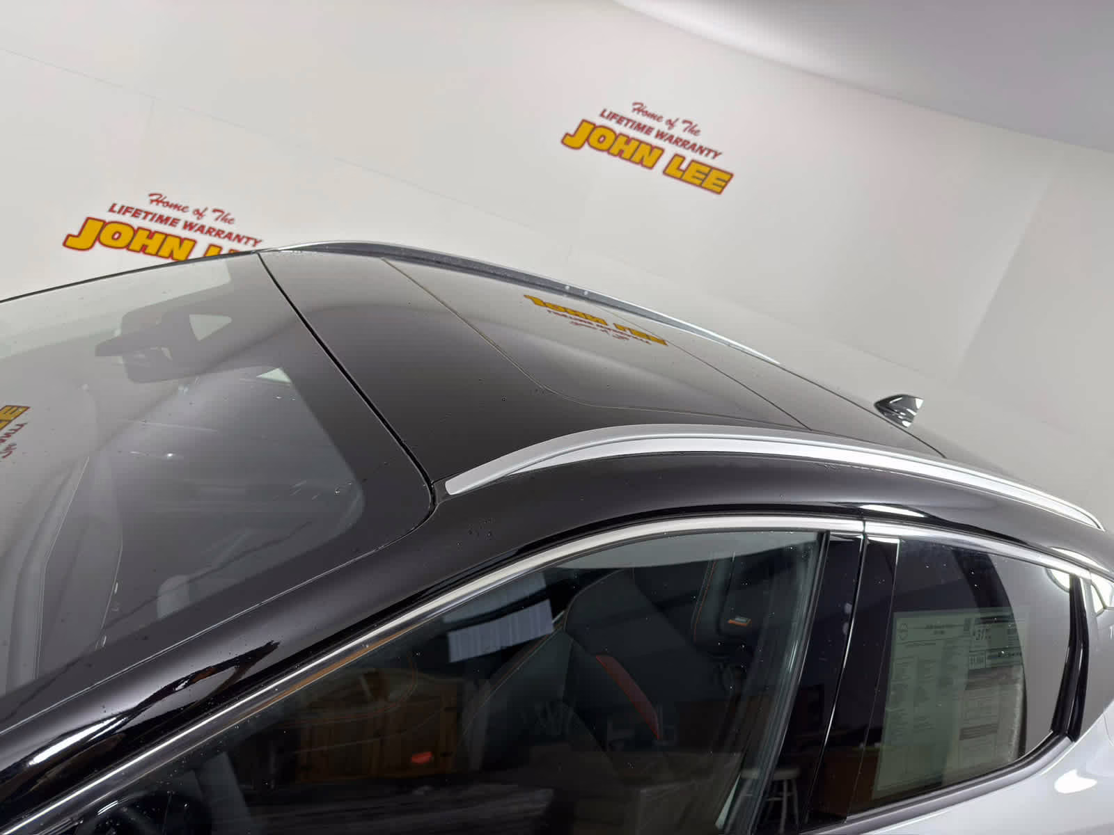 2026 Aspen White Tricoat/Super Black Nissan Kicks SR FWD SUV
