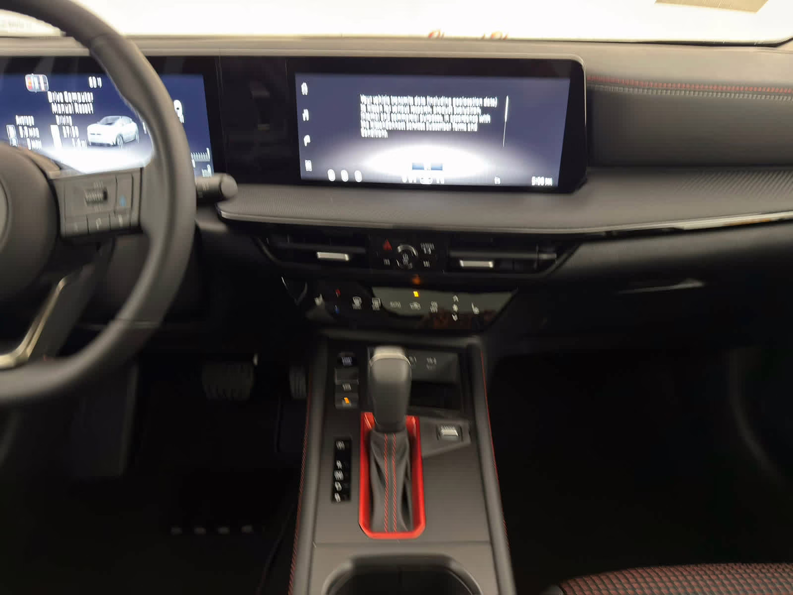 2026 Aspen White Tricoat/Super Black Nissan Kicks SR FWD SUV