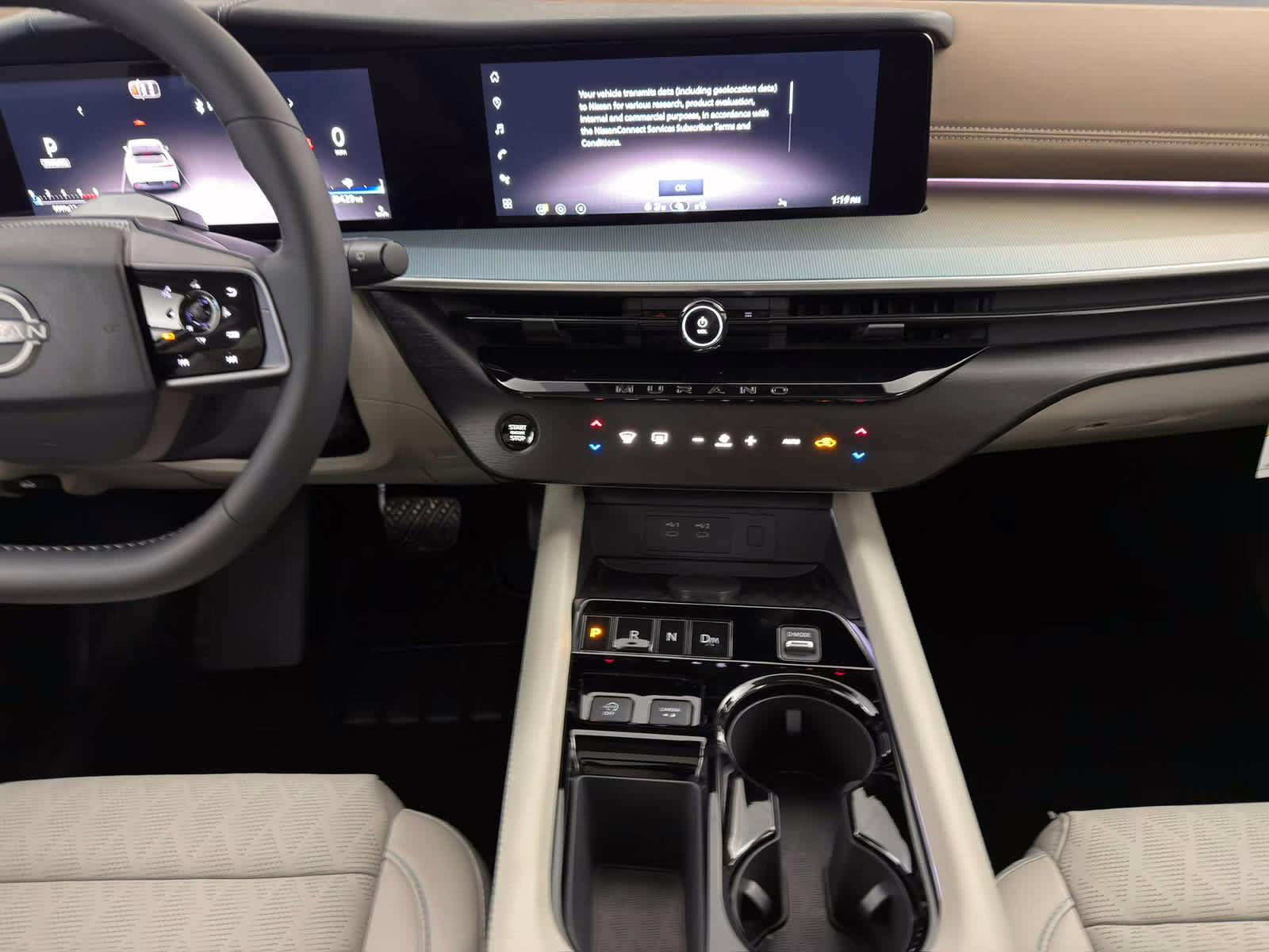 2026 Everest White Pearl Tricoat/Super Black Nissan Murano Platinum AWD SUV