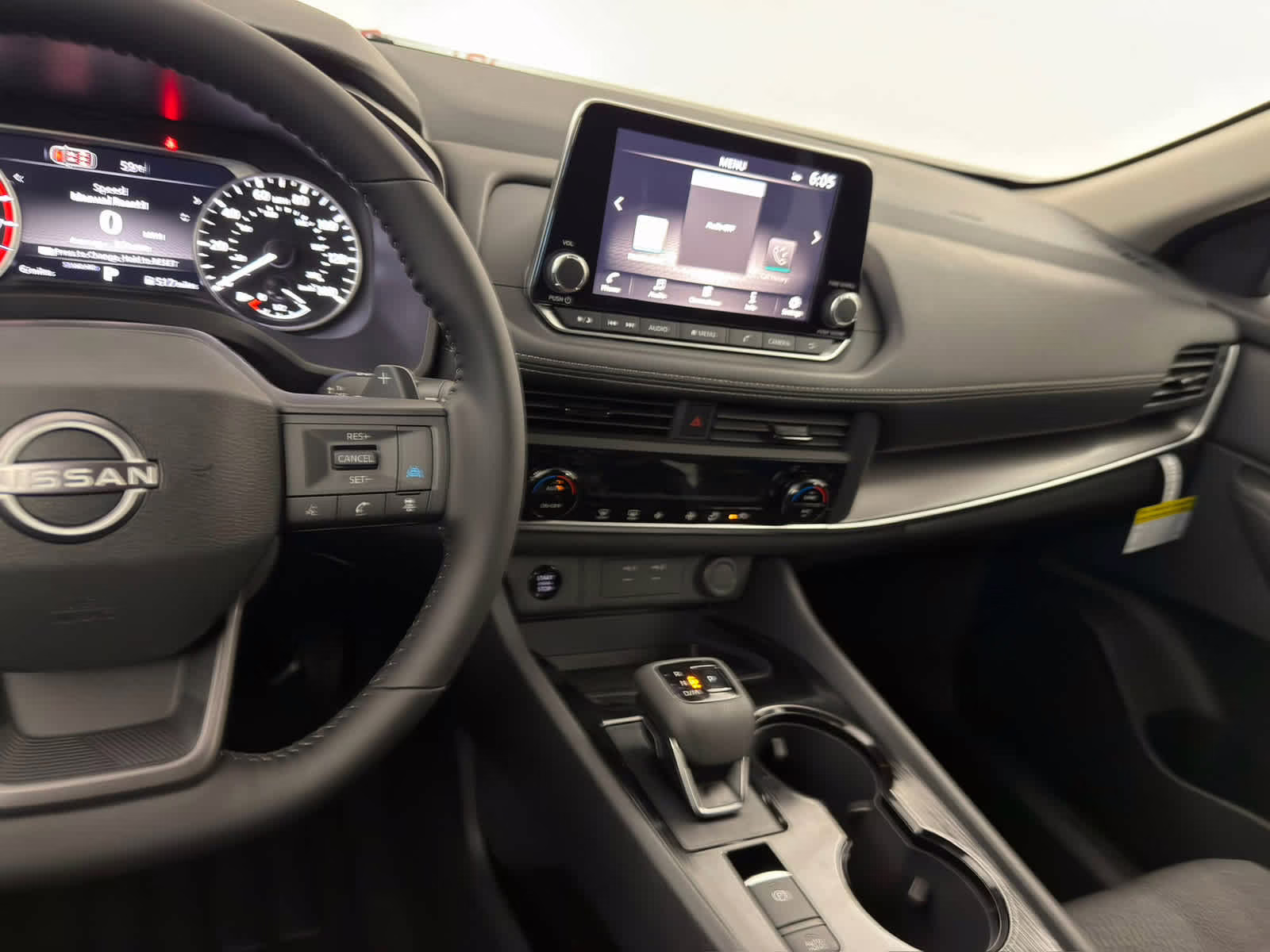 2026 Everest White Pearl Tricoat Nissan Rogue SV FWD SUV