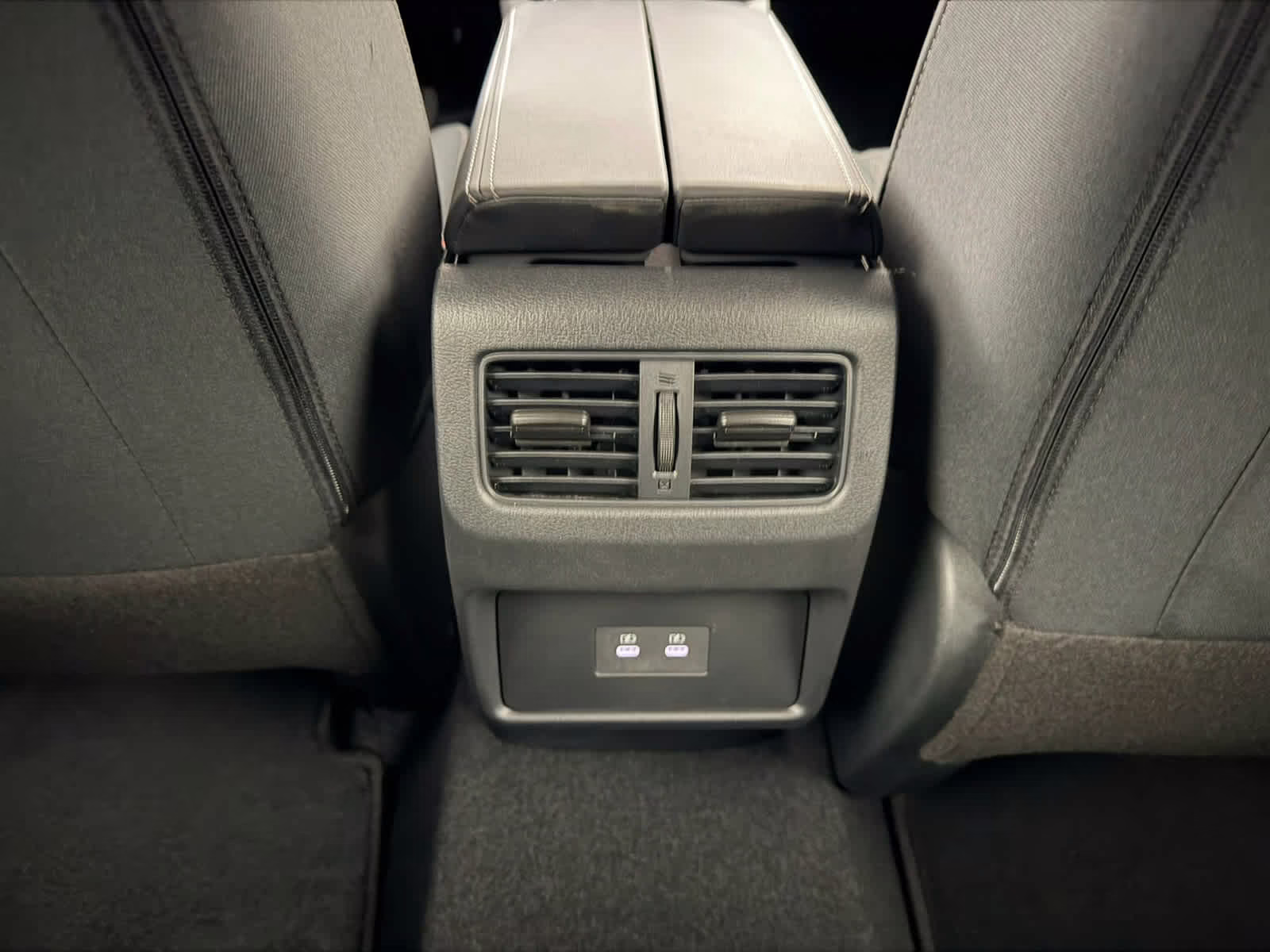2026 Everest White Pearl Tricoat Nissan Rogue SV FWD SUV