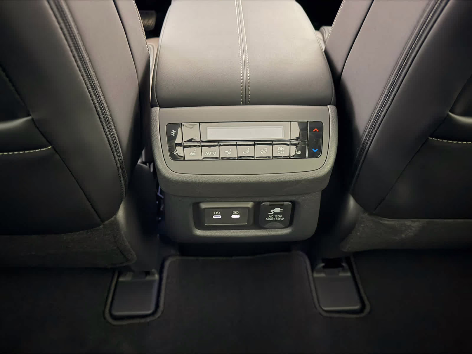 2026 Boulder Gray Pearl Nissan Pathfinder Platinum 4X4 SUV