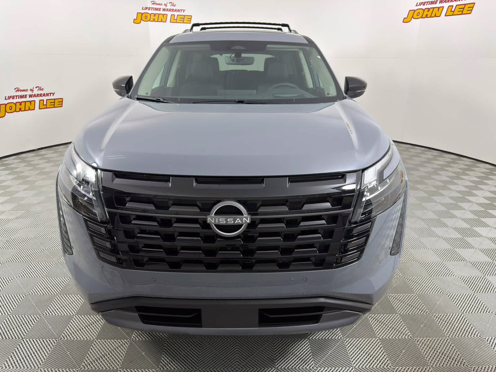 2026 Boulder Gray Pearl Nissan Pathfinder Platinum 4X4 SUV
