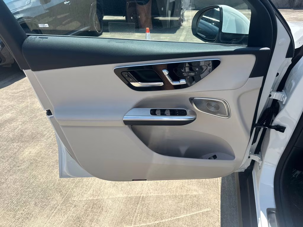 2026 Polar Mercedes-Benz GLC GLC 350e AWD SUV