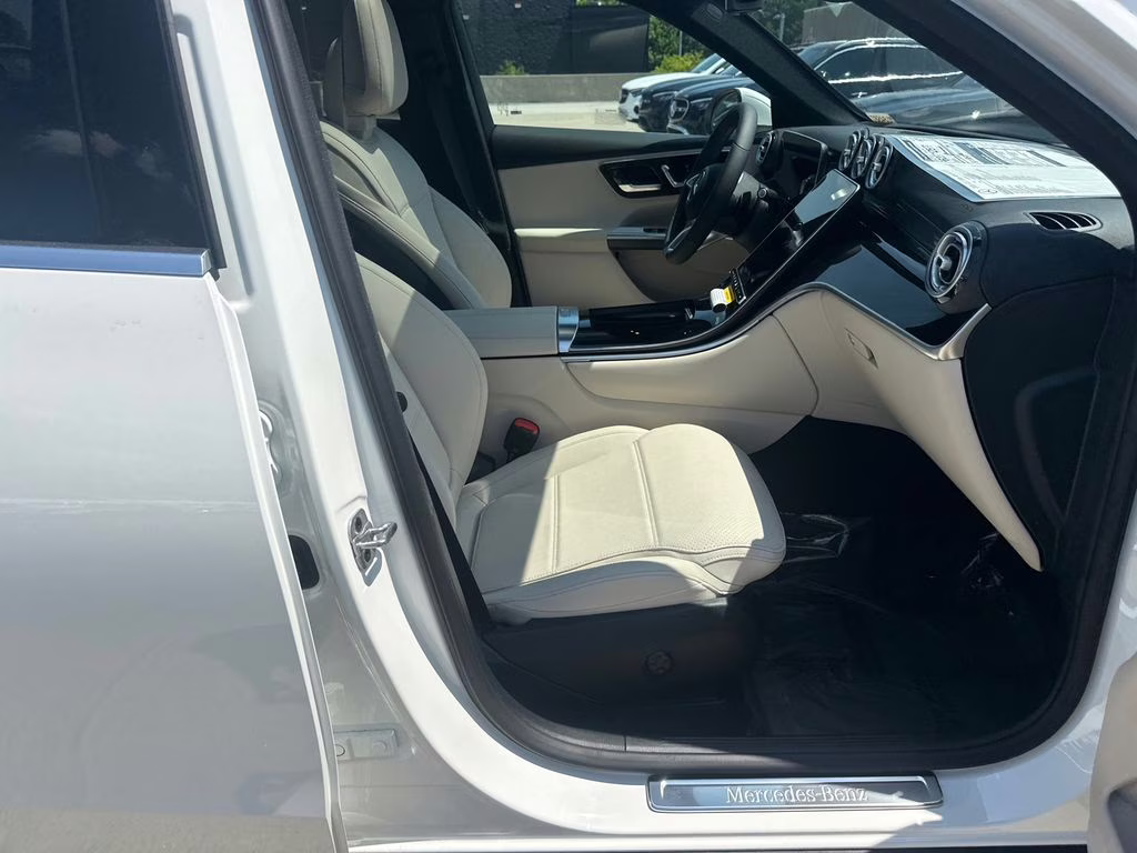 2026 Polar Mercedes-Benz GLC GLC 350e AWD SUV