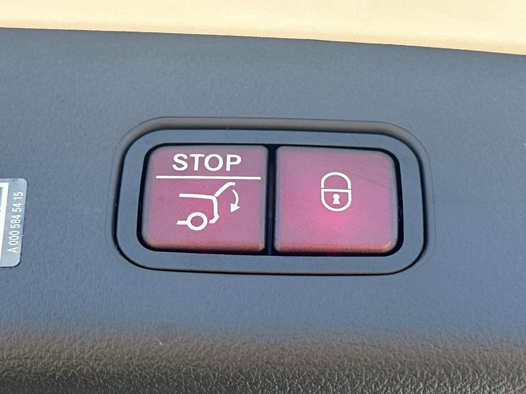 2026 Polar Mercedes-Benz GLC GLC 350e AWD SUV