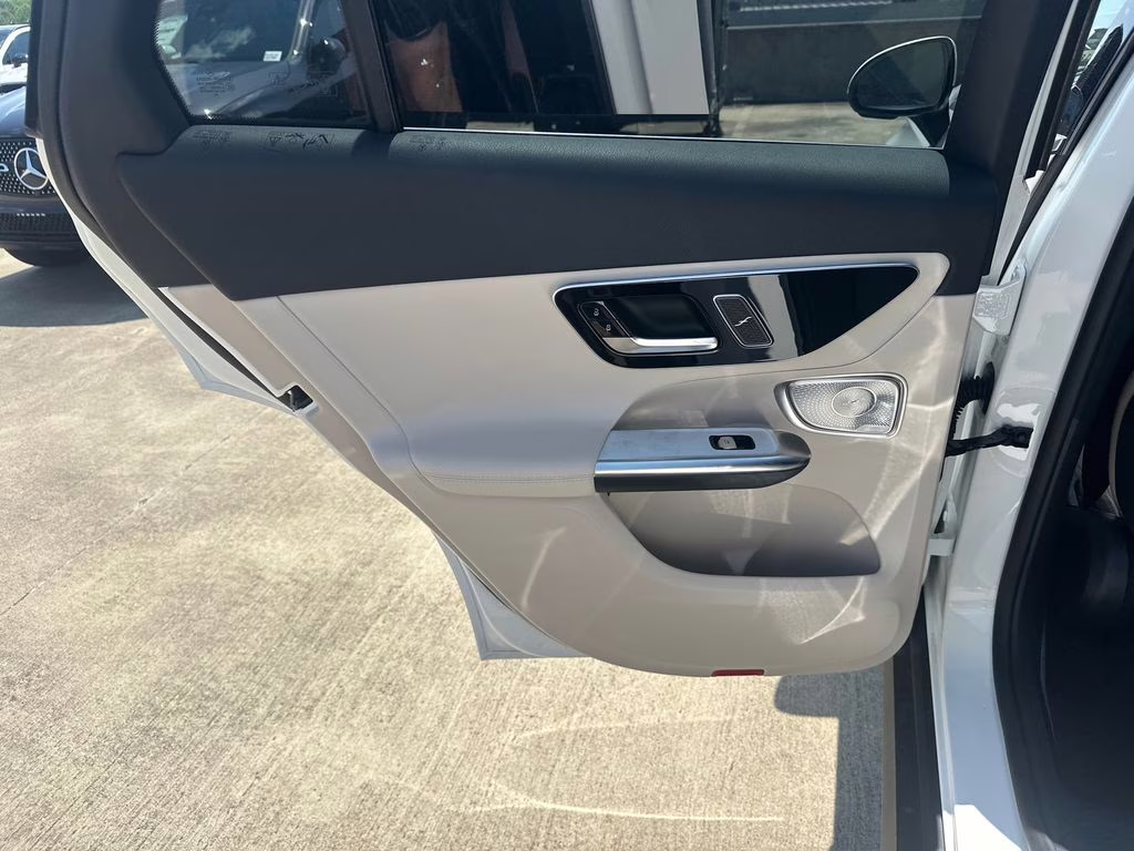2026 Polar Mercedes-Benz GLC GLC 350e AWD SUV