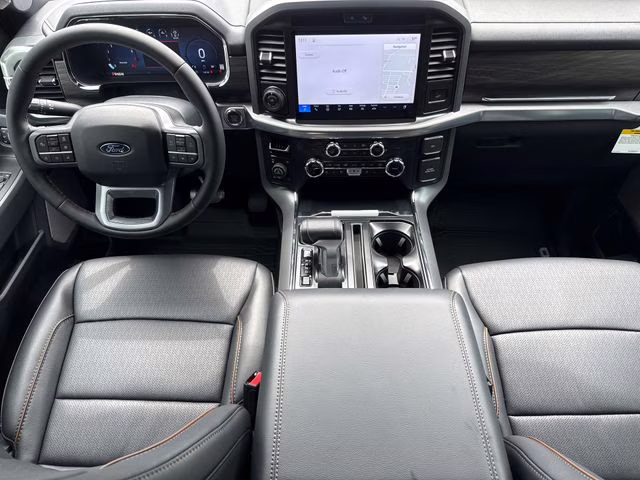 2026 Oxford White Ford F-150 Lariat 4X4 Truck