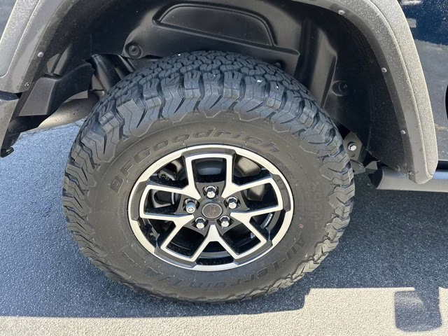 2025 Fathom Blue Pearlcoat Jeep Wrangler Rubicon 4X4 Convertible