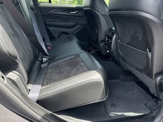 2024 Baltic Gray Metallic Clearcoat Jeep Grand Cherokee Altitude RWD SUV