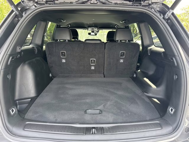 2024 Baltic Gray Metallic Clearcoat Jeep Grand Cherokee Altitude RWD SUV