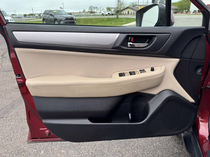2017 Venetian Red Pearl Subaru Outback 2.5i Premium AWD Crossover