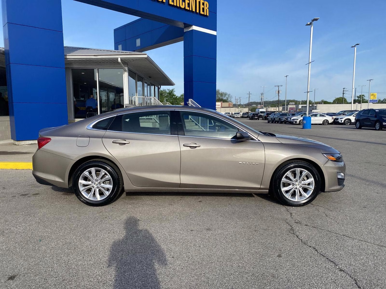 2023 Mineral Gray Metallic Chevrolet Malibu LT FWD Sedan