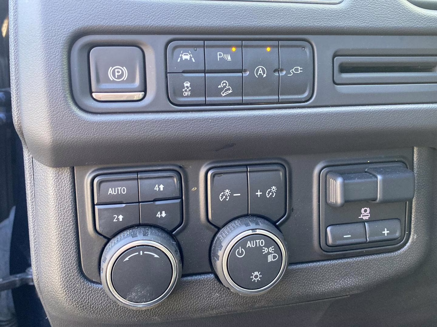 2021 Midnight Blue Metallic Chevrolet Tahoe Z71 4X4 SUV