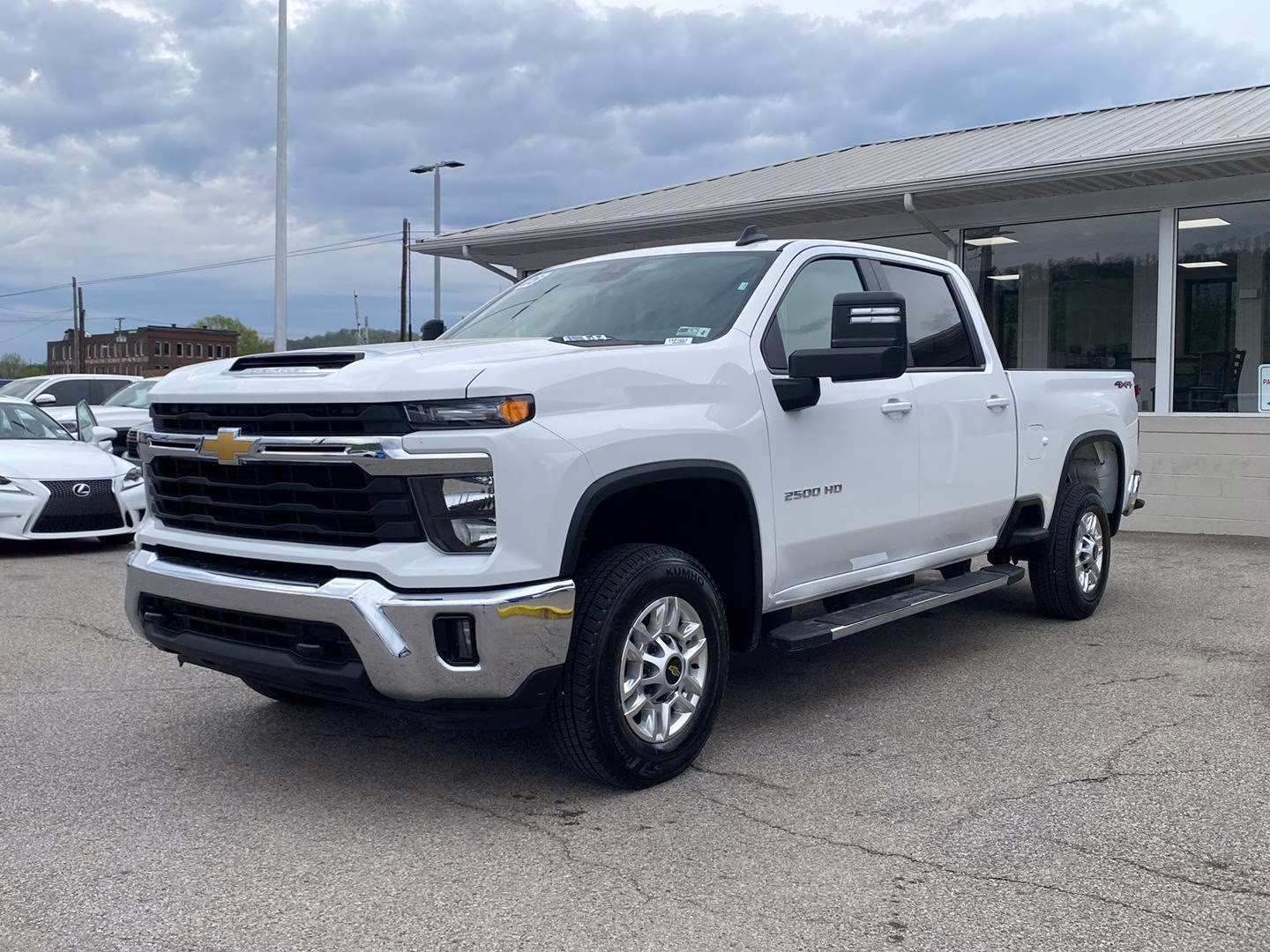 2025 Summit White Chevrolet Silverado 2500HD LT 4X4 Truck