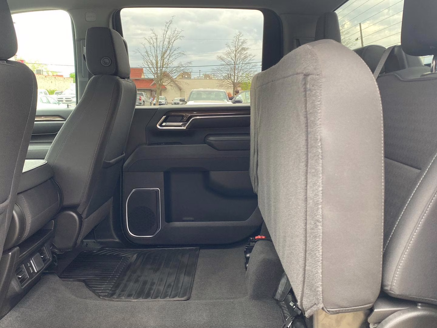 2025 Summit White Chevrolet Silverado 2500HD LT 4X4 Truck