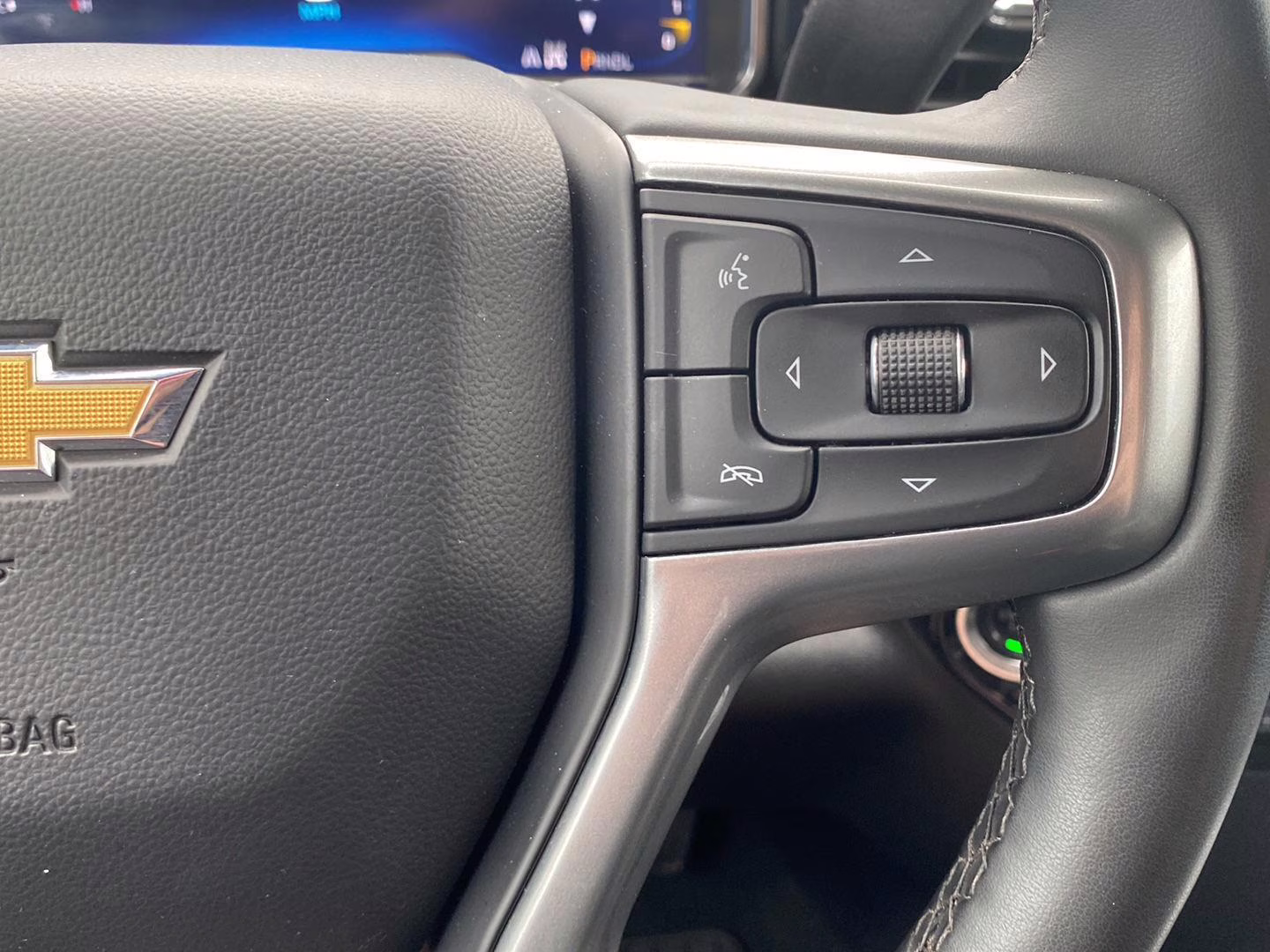 2025 Summit White Chevrolet Silverado 2500HD LT 4X4 Truck