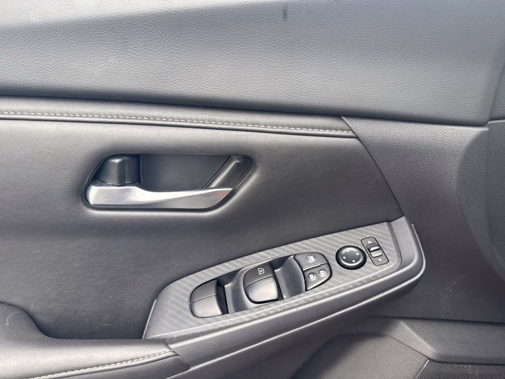 2025 Rosewood Metallic Nissan Sentra SV FWD Sedan
