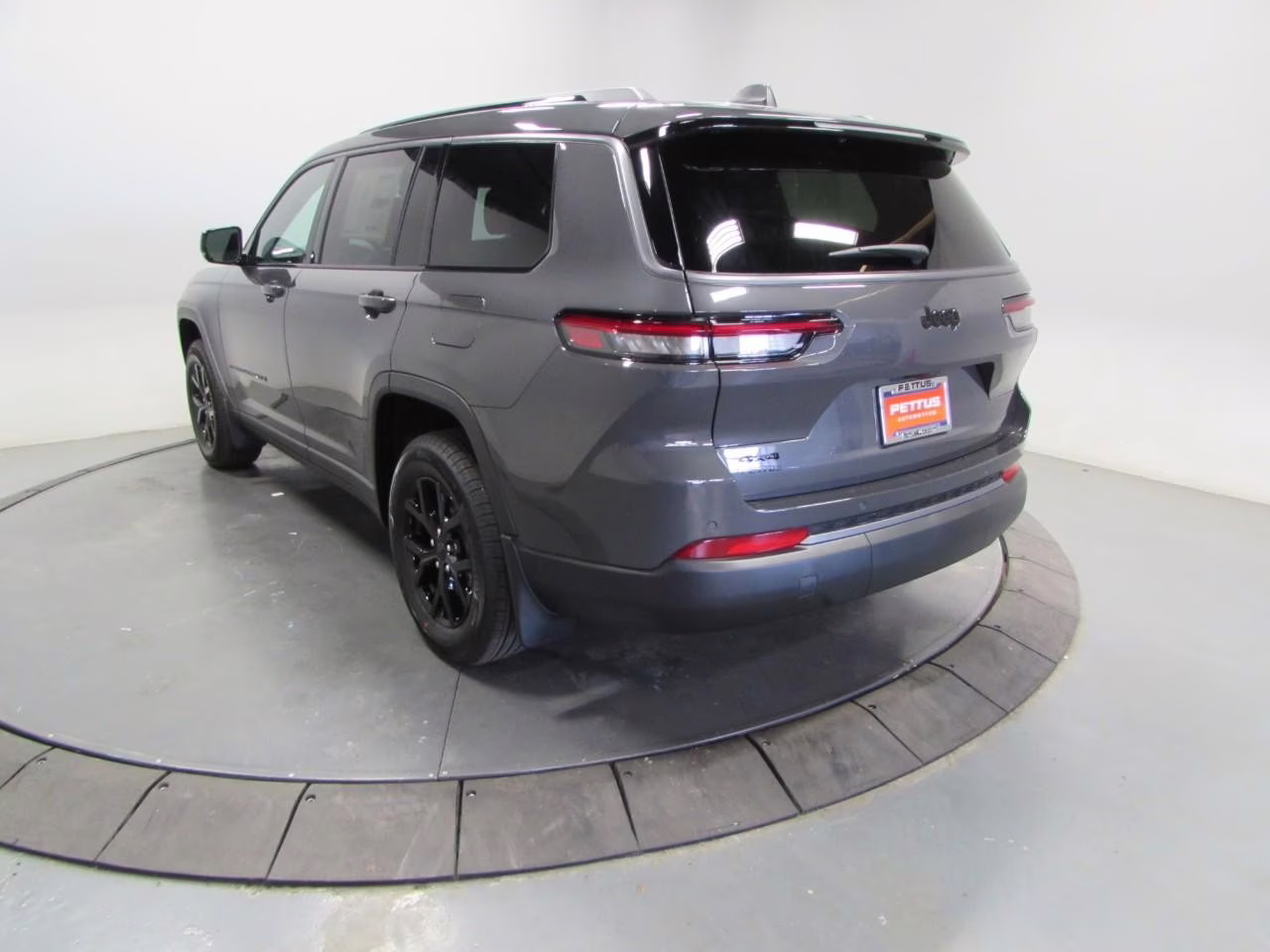 2026 Baltic Gray Jeep Grand Cherokee L Laredo 4X4 SUV