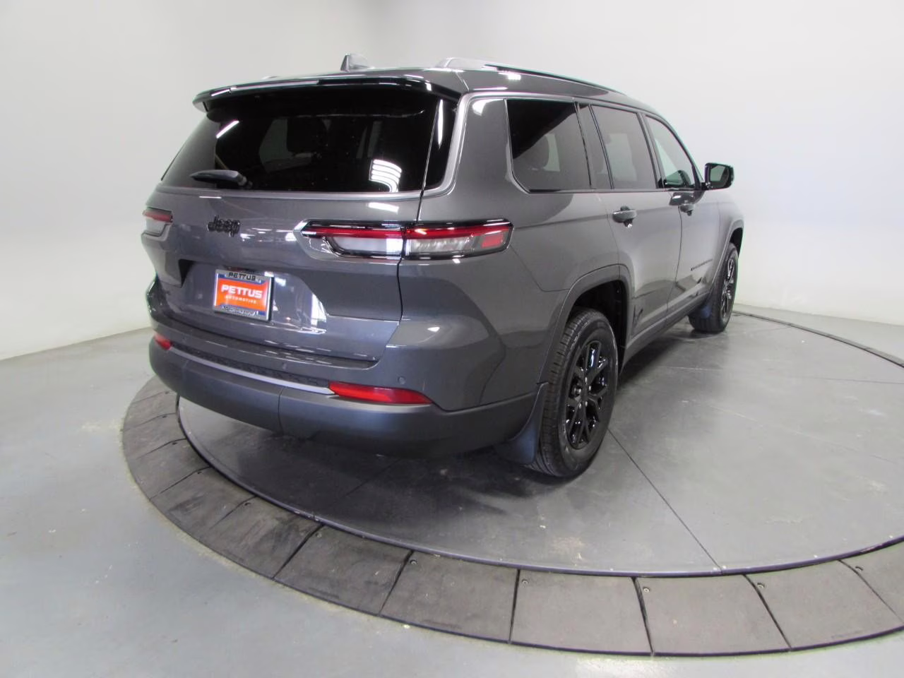 2026 Baltic Gray Jeep Grand Cherokee L Laredo 4X4 SUV