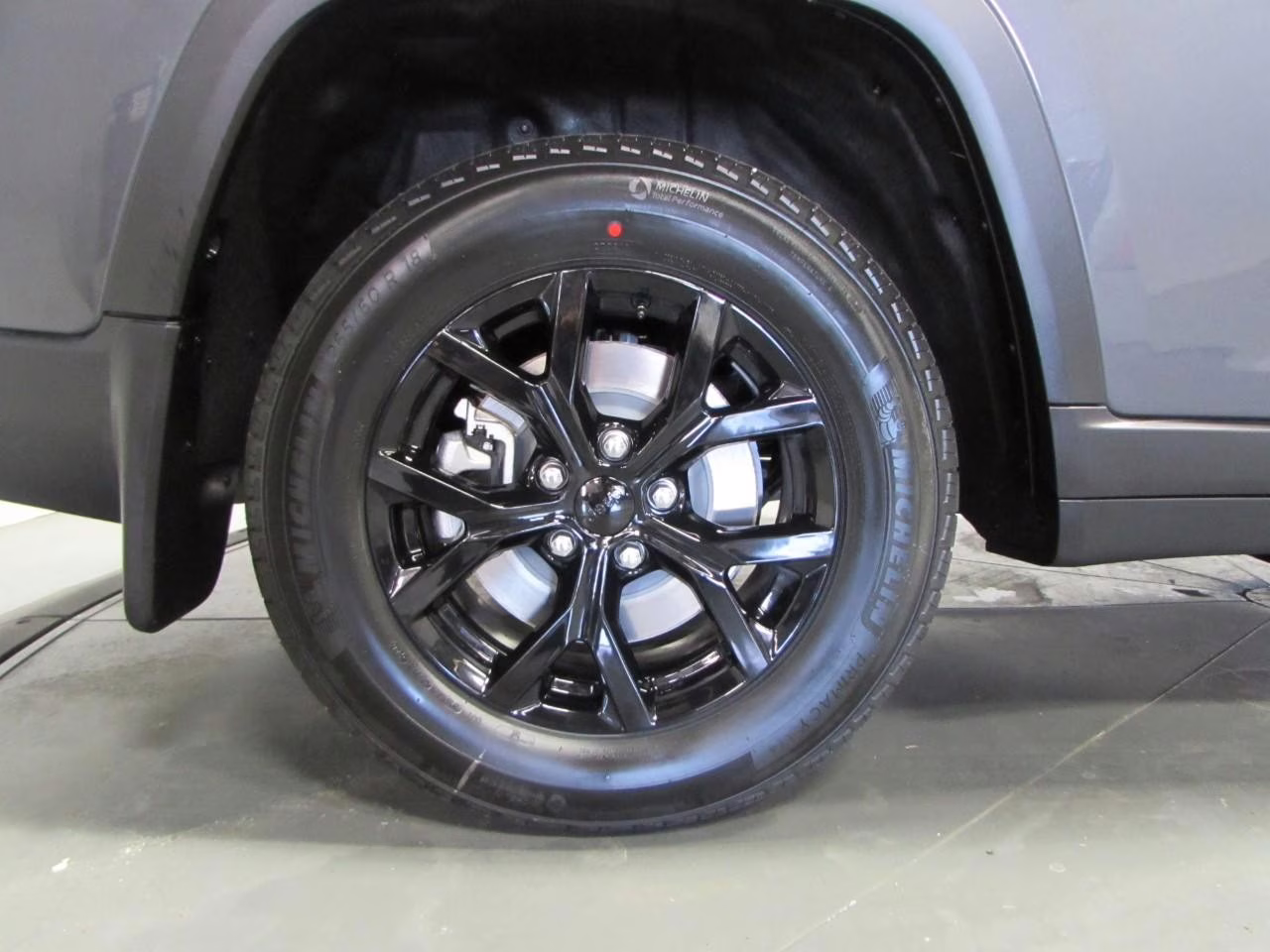2026 Baltic Gray Jeep Grand Cherokee L Laredo 4X4 SUV