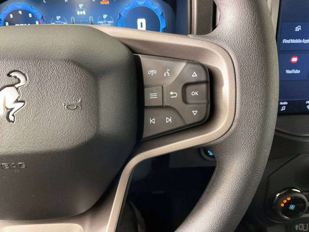 2026 Oxford White Ford Bronco Base 4X4 SUV