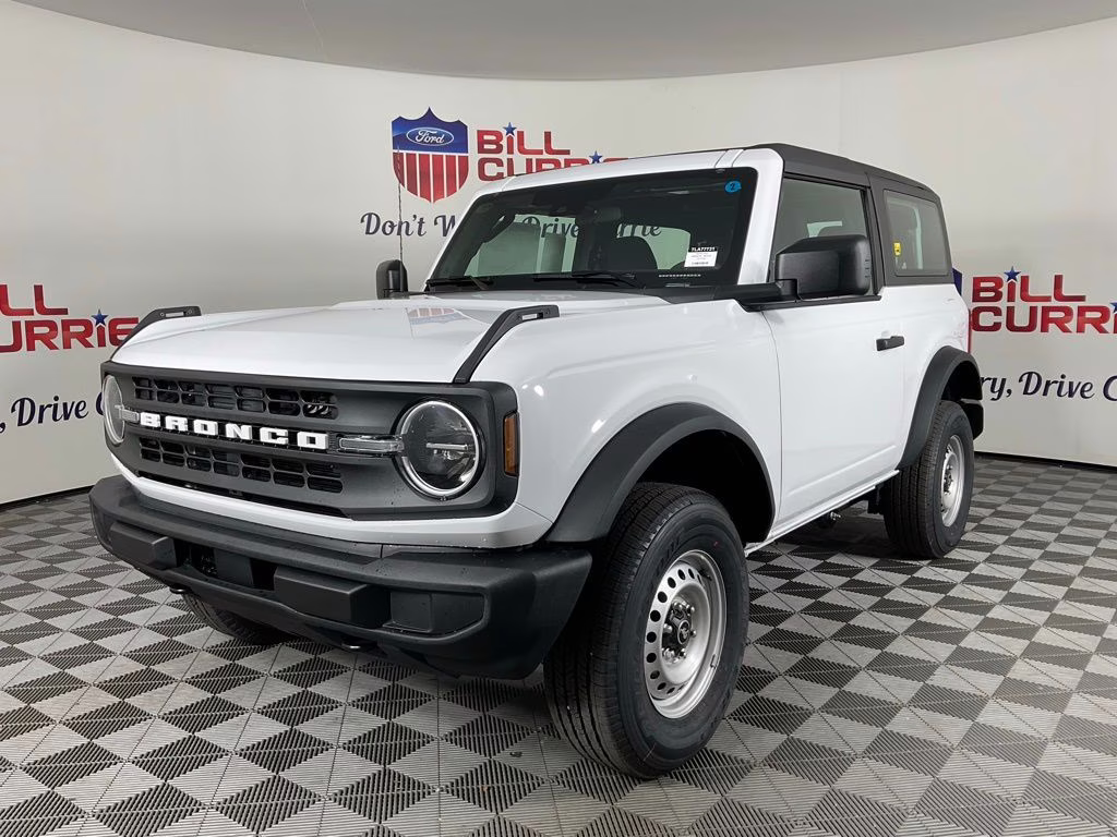 2026 Oxford White Ford Bronco Base 4X4 SUV