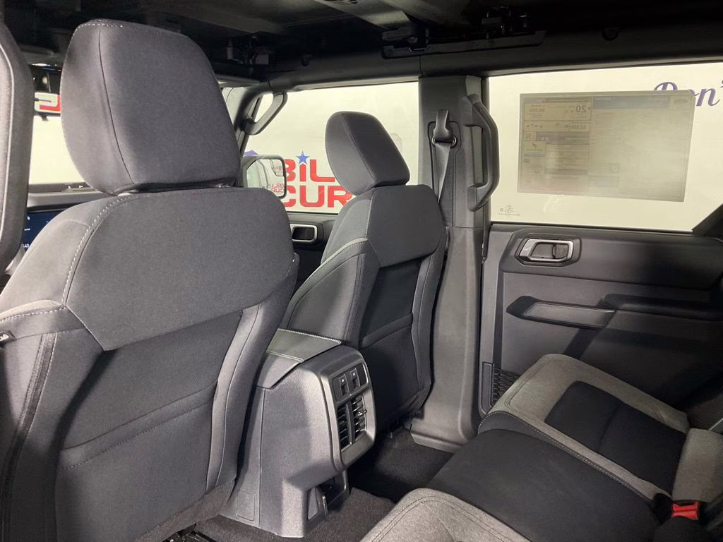 2026 Shadow Ford Bronco Base 4X4 SUV