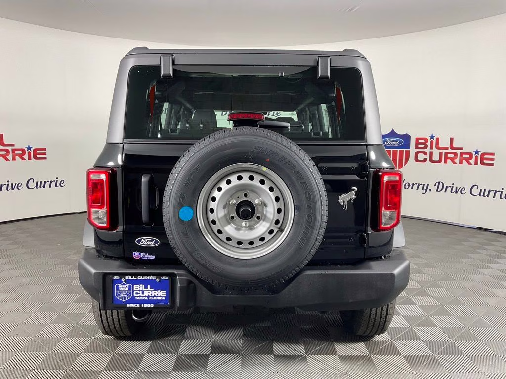 2026 Shadow Ford Bronco Base 4X4 SUV