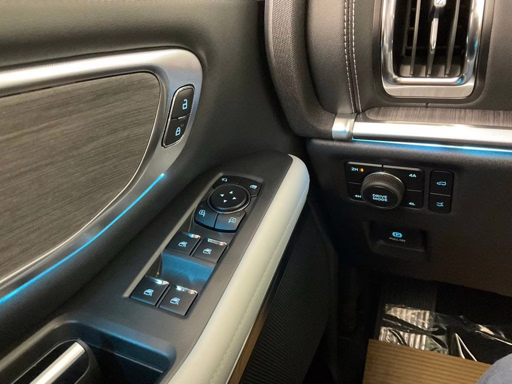 2026 Black Ford Expedition Max Platinum 4X4 SUV