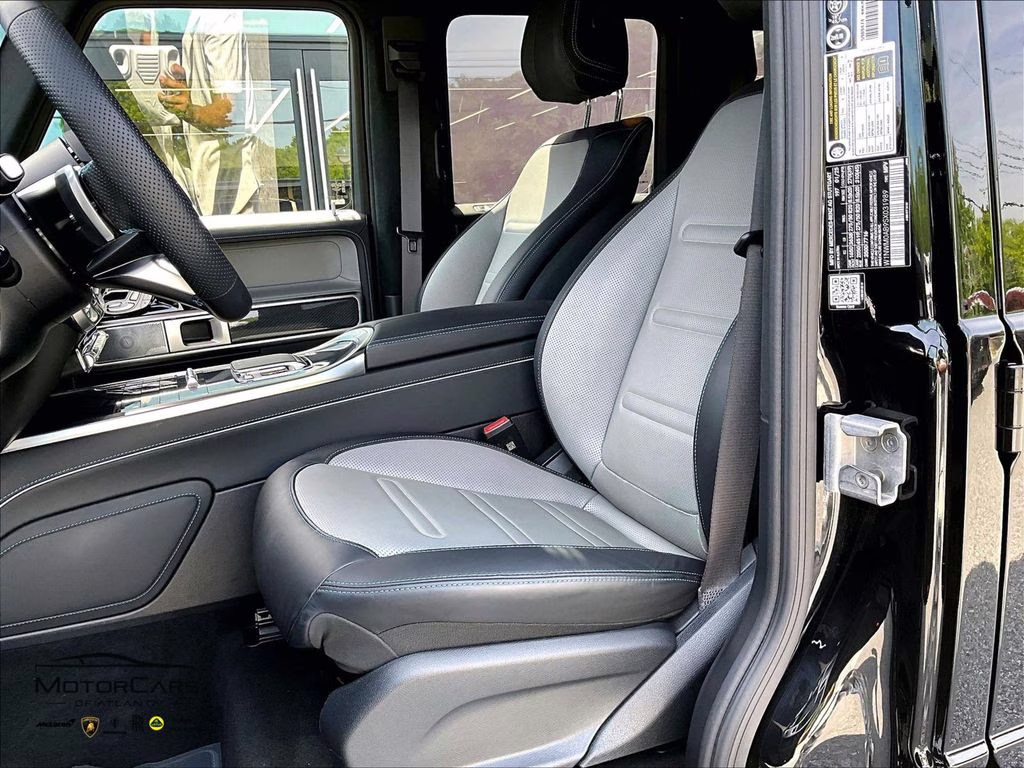 2025 Obsidian Black Metallic Mercedes-Benz G-Class G 580 4MATIC AWD SUV