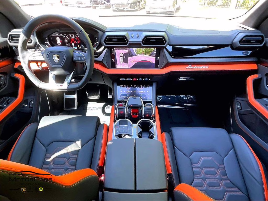 2025 Grigio Lamborghini Urus SE AWD SUV