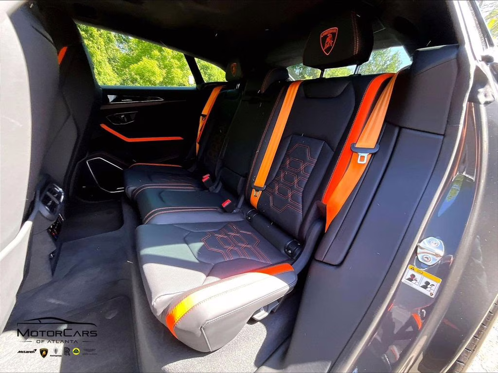 2025 Grigio Lamborghini Urus SE AWD SUV