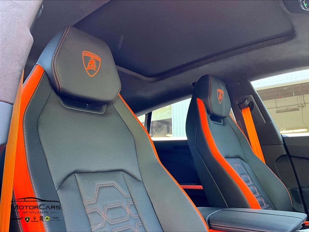 2025 Grigio Lamborghini Urus SE AWD SUV