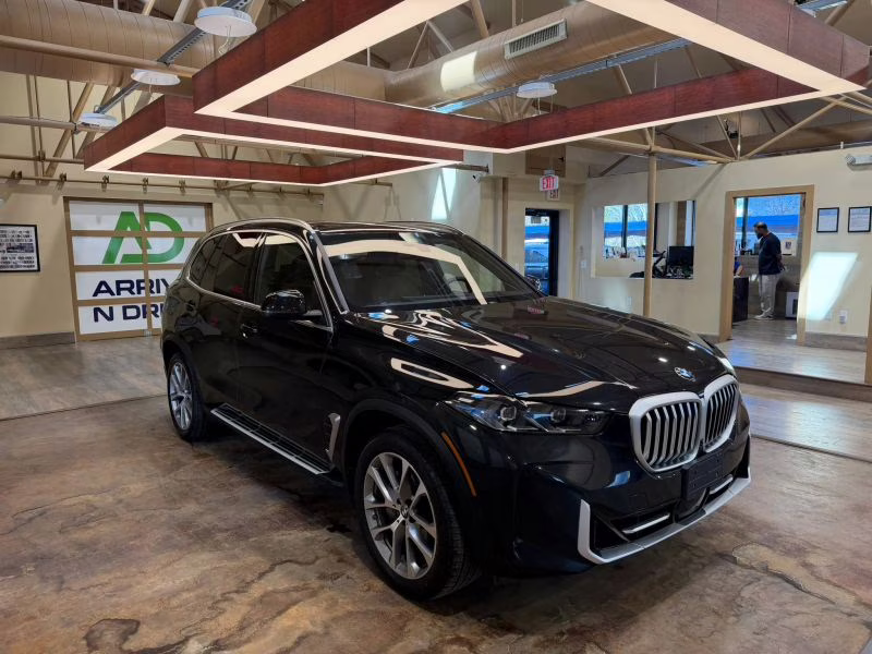 2025 BMW X5 xDrive40i Sport Utility 4D AWD