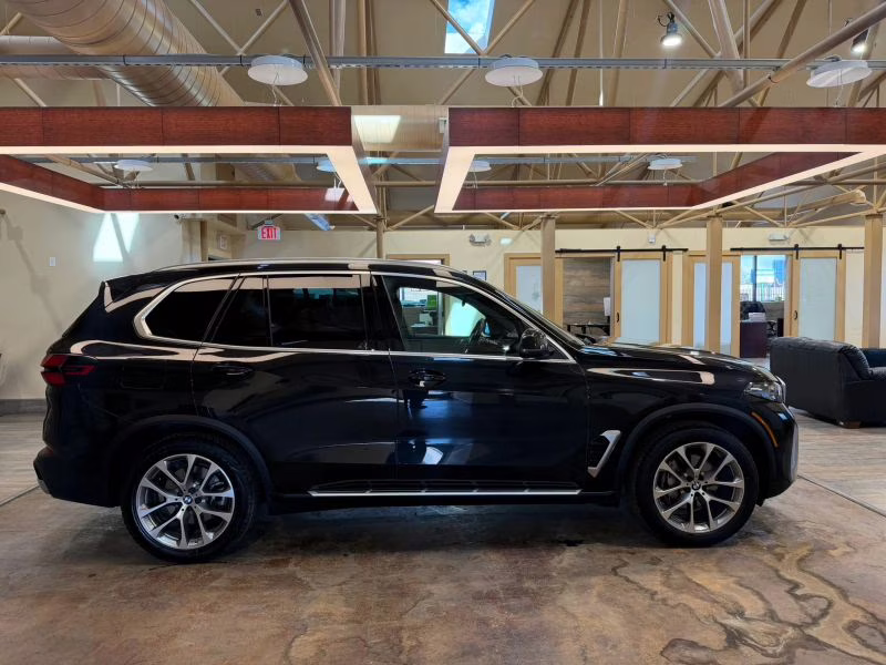 2025 BMW X5 xDrive40i Sport Utility 4D AWD