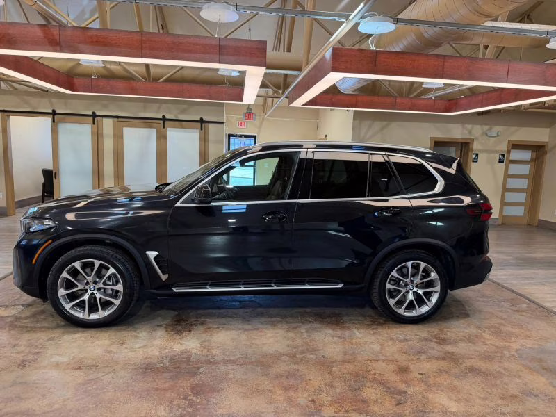 2025 BMW X5 xDrive40i Sport Utility 4D AWD