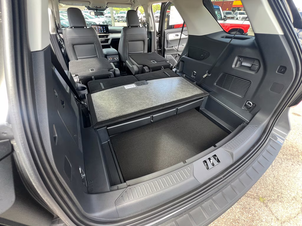 2026 Carbonized Gray Metallic Ford Explorer Active w/200A Pkg RWD SUV