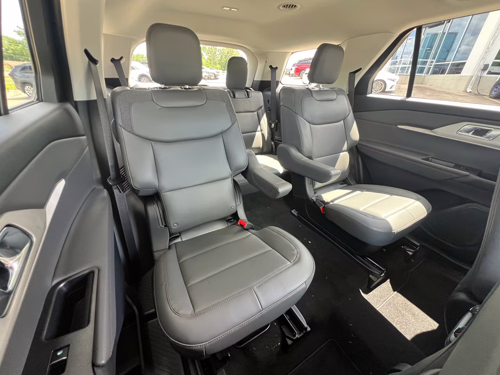 2026 Carbonized Gray Metallic Ford Explorer Active w/200A Pkg RWD SUV