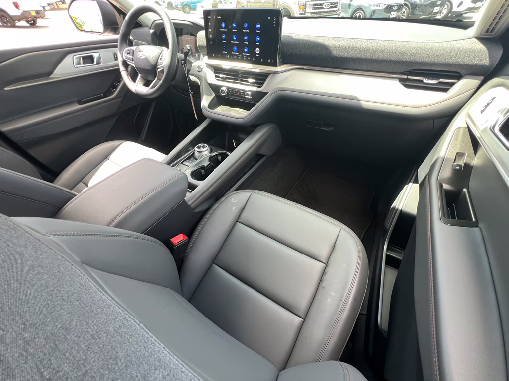 2026 Carbonized Gray Metallic Ford Explorer Active w/200A Pkg RWD SUV