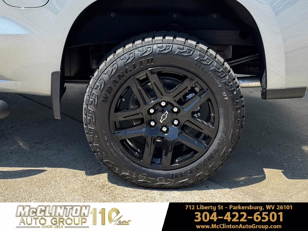 2026 Sterling Gray Metallic Chevrolet Silverado Custom Trail Boss 4X4 Truck