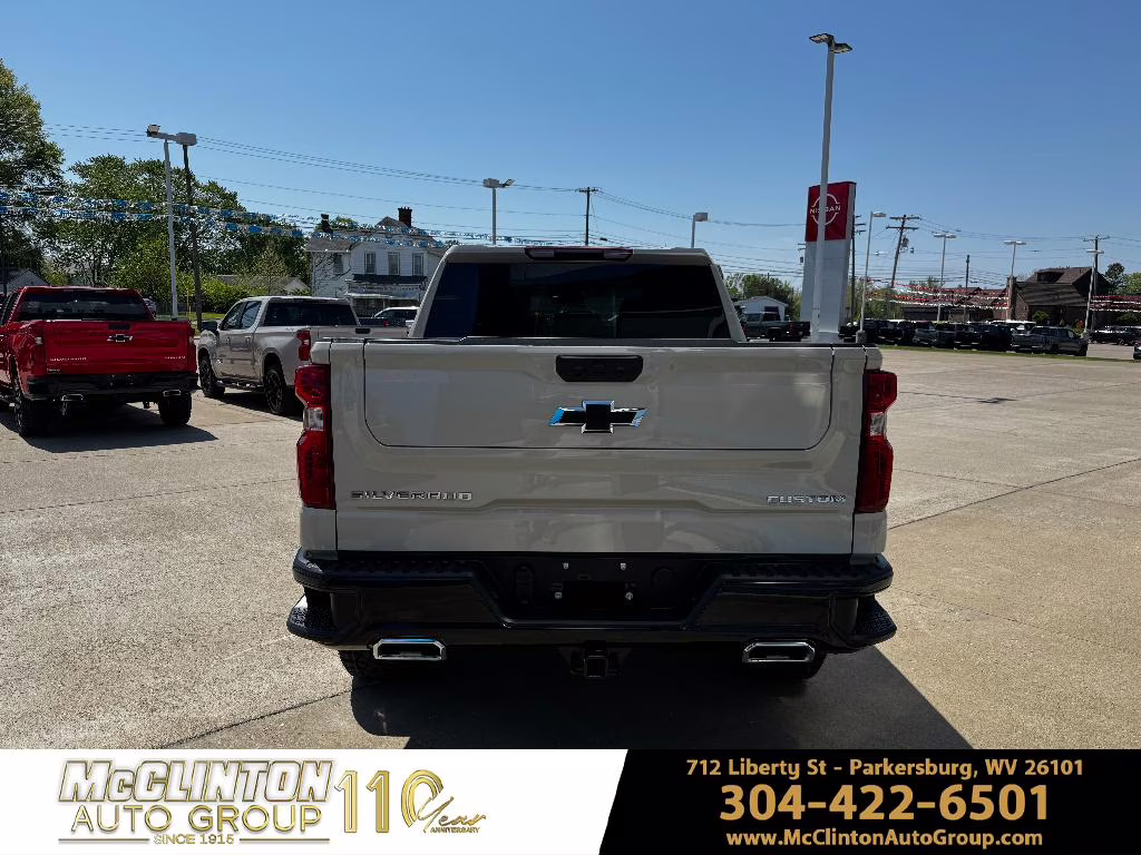 2026 White Sands Chevrolet Silverado Custom Trail Boss 4X4 Truck