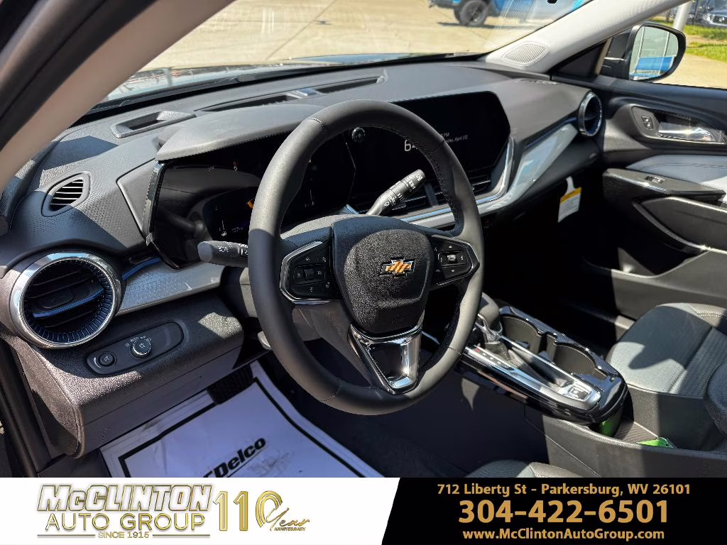 2026 Mosaic Black Metallic Chevrolet Trax LT FWD SUV